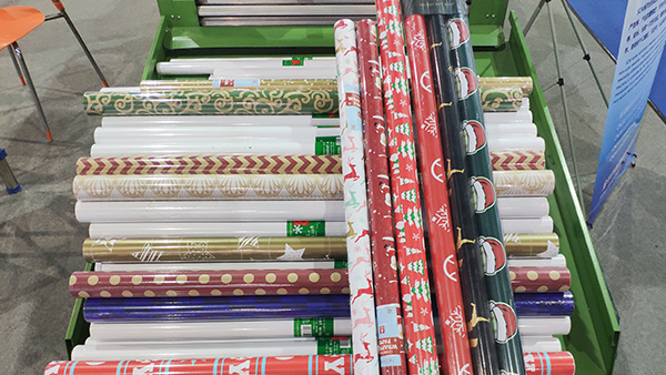 復(fù)卷機(jī)操作注意事項(xiàng)及性能特點(diǎn)有哪些？